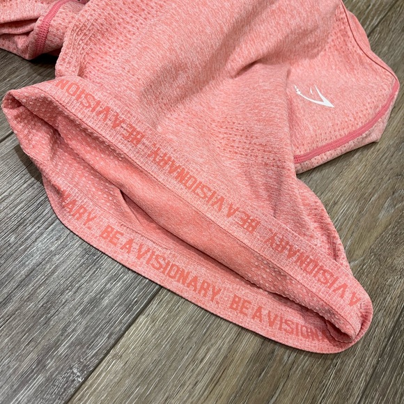 Gymshark Vital Crop Top - Picture 12 of 12